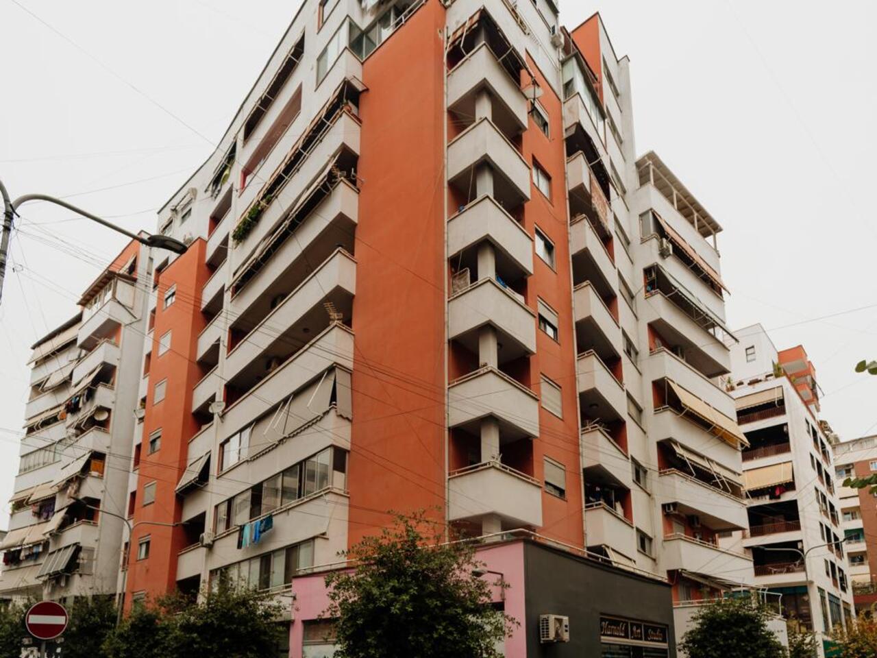 Kompleks Rezidencial 10 kate +1 katë nëntokë_Unaza e Re